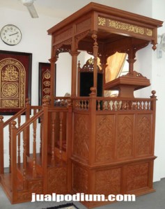 Mimbar Masjid Plus Tangga
